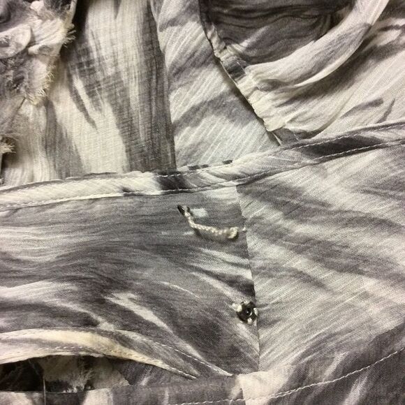 Talbots 100% Silk Chiffon Animal Print Brown Ivory Tiger Sleeveless Top 12 P L - Picture 3 of 8